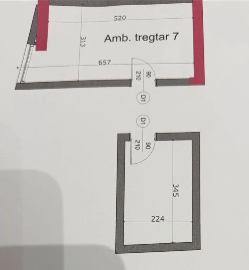 Tirane, vendita negozio Piano 0, 30 m² 95.000 € (COMUNE DI PARISIT)