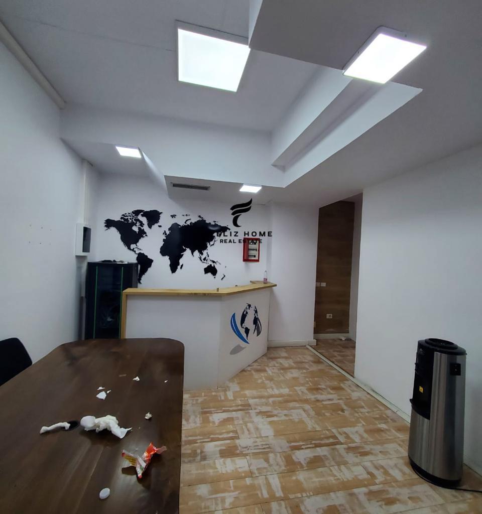 ZYRE ME QERA 200 M2 PAZARI RI 300.000 LEKE