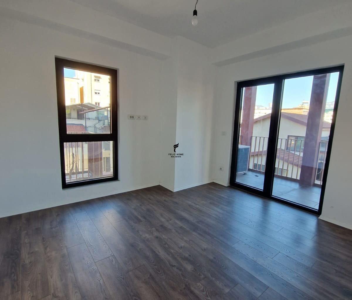 FOR RENT PER ROOM 103m2 Kavajes Street 1,070 EURO FH-80550