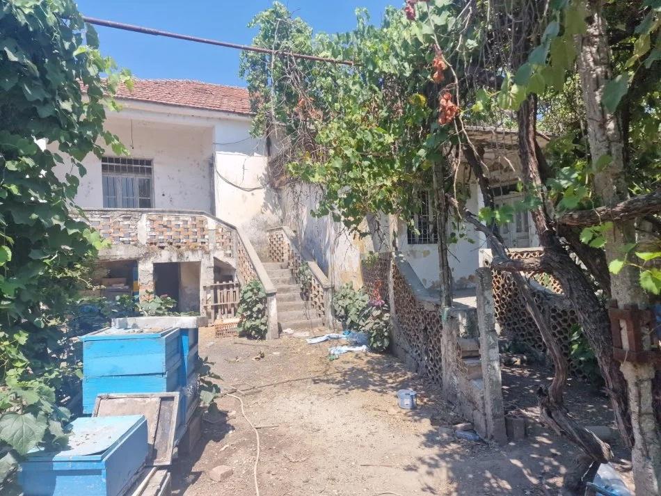 For Sale: Private House + Land, 1st of May, Fier