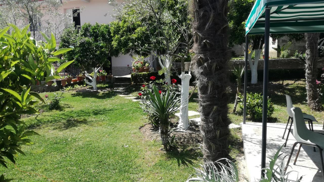House for Sale in 1 May Neighborhood, Kodër
