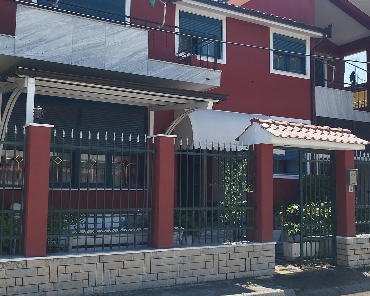 Vila di lusso in vendita vicino maternità a Fier