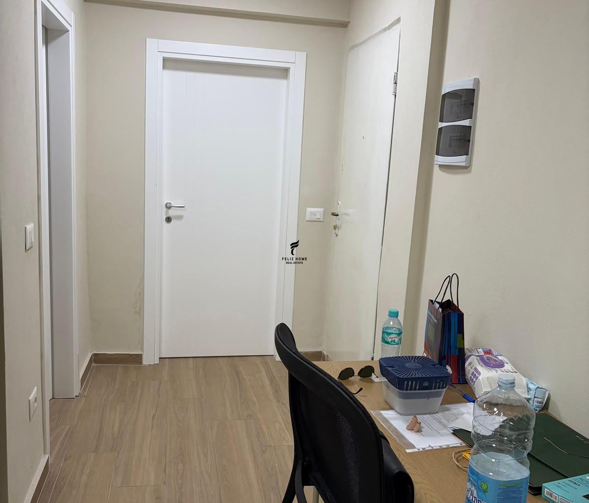 Zyra con affitto di 50 m² presso Willson - 55.000 LEKE