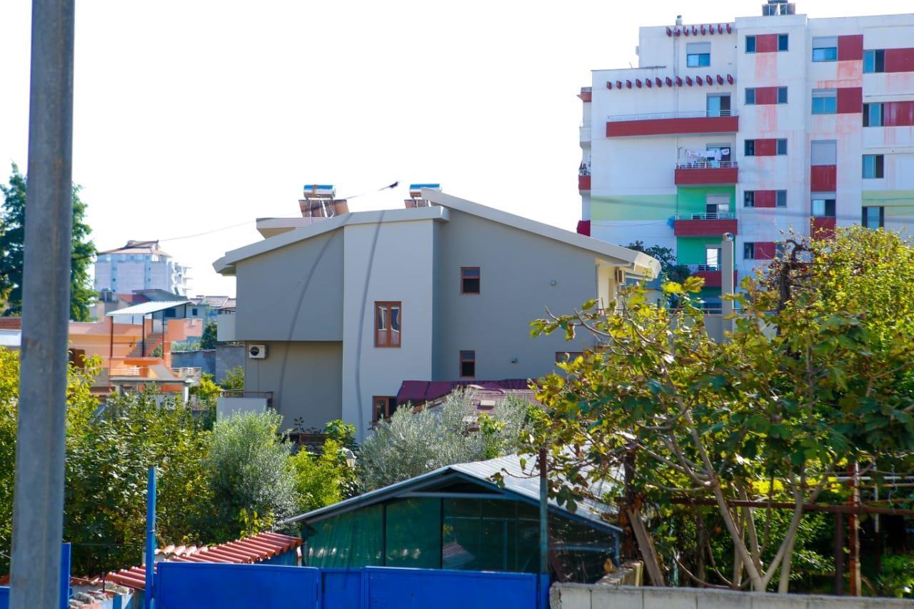 Villa in affitto nel centro di Fier