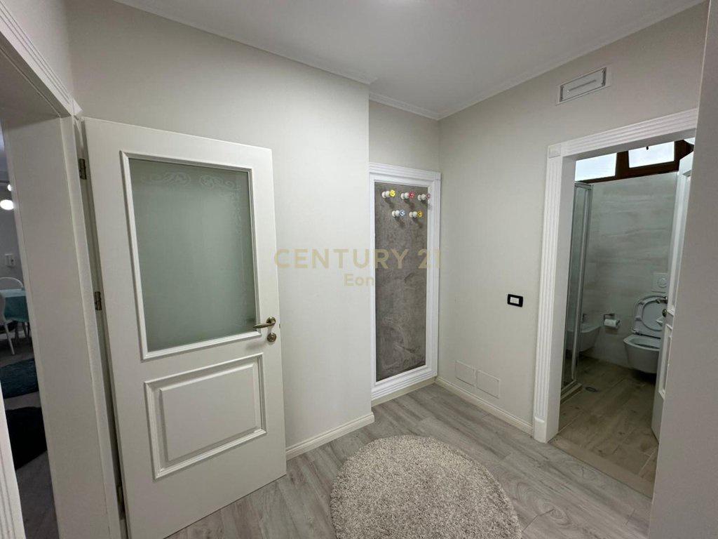 FOR SALE: First Floor Apartment with Terrace, 2+1+2 in Mali Robit