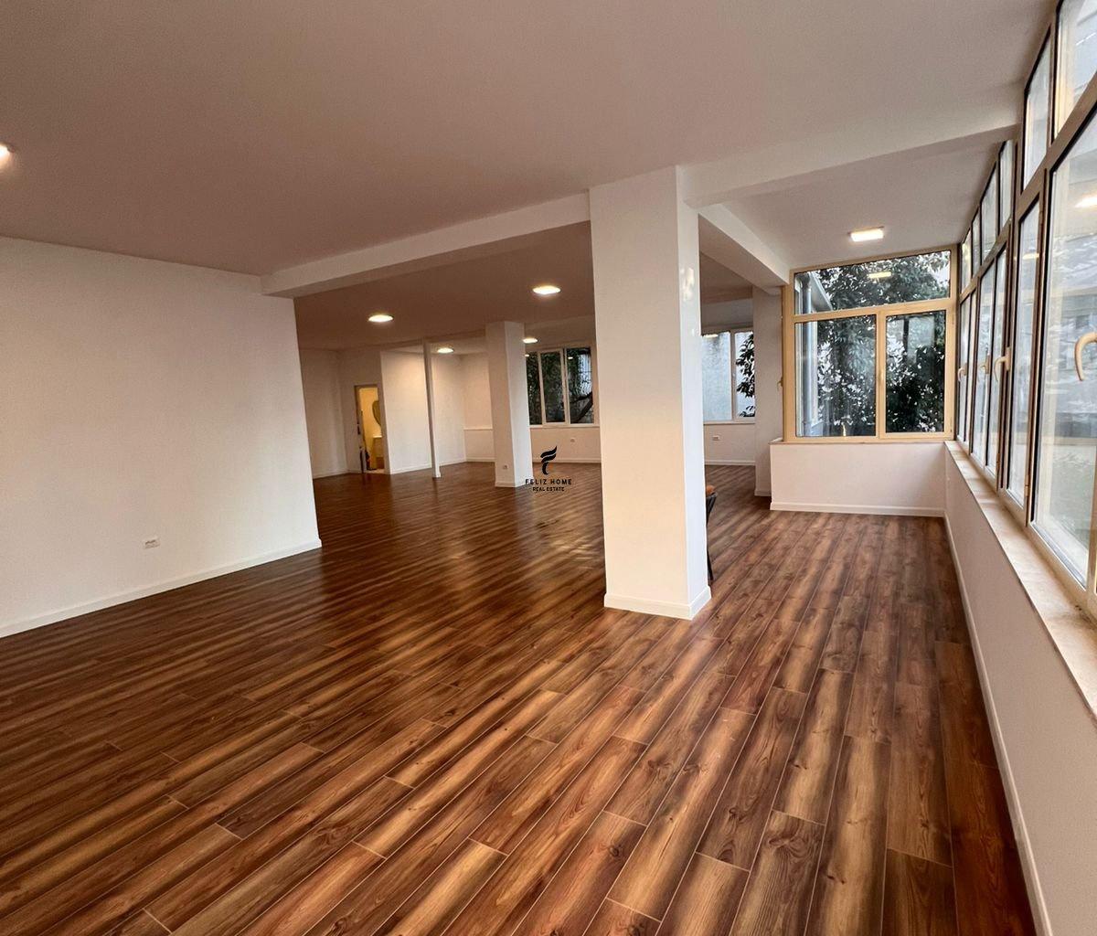 Zyra con Quera 150m2, Pavimento Riscaldato, 180.000 LEKE FH-80334