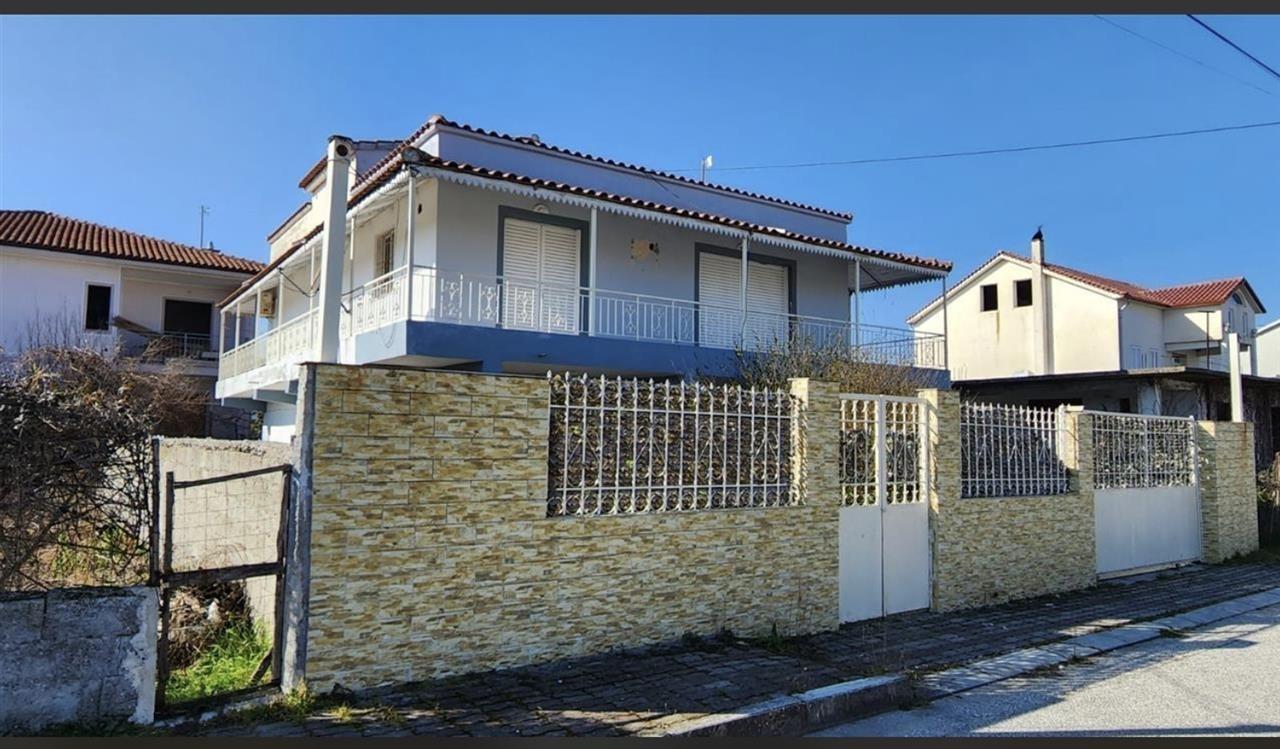Villa su 2 piani