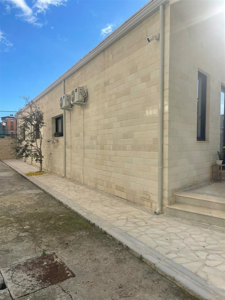 Office for Rent - Business Environment