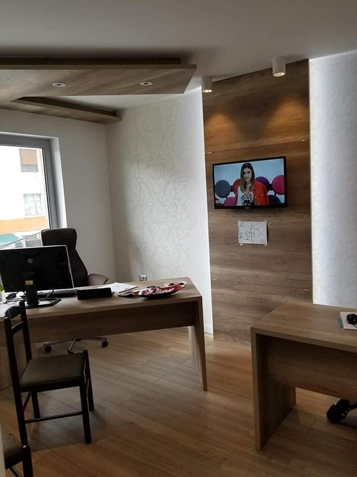 Vendita ambiente per studio, ufficio e clinica
