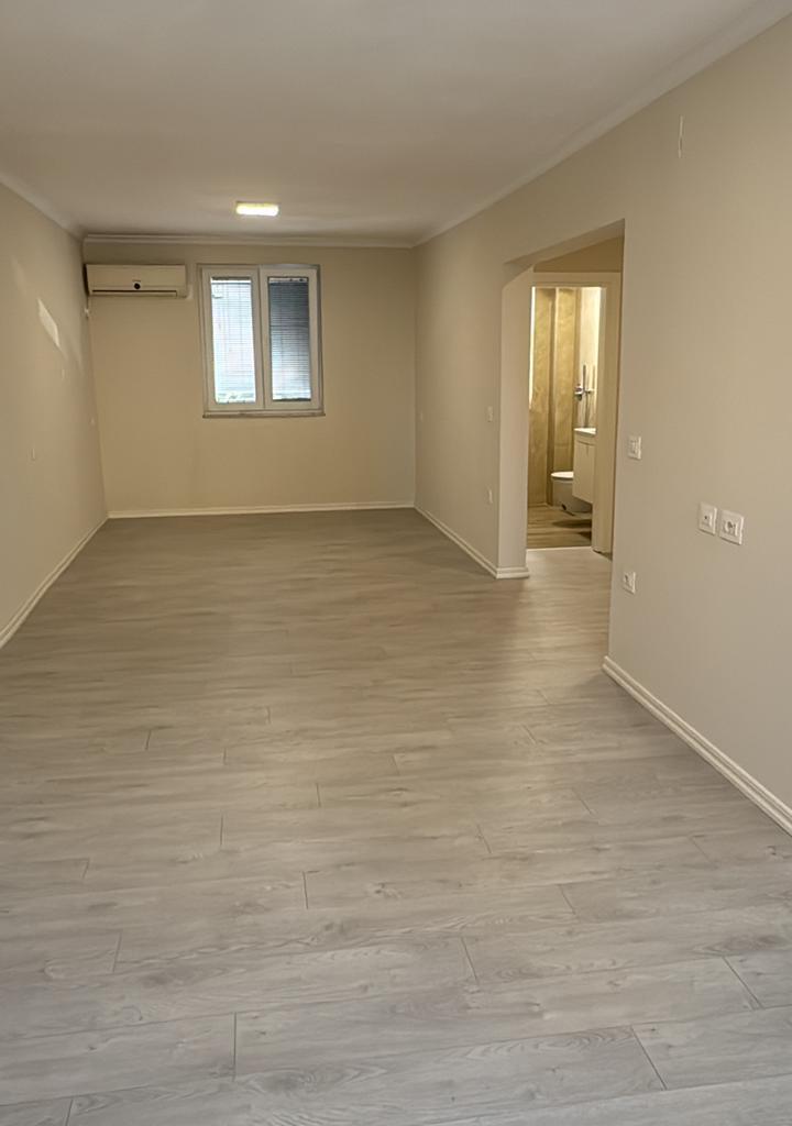 Room for Rent, 21 December