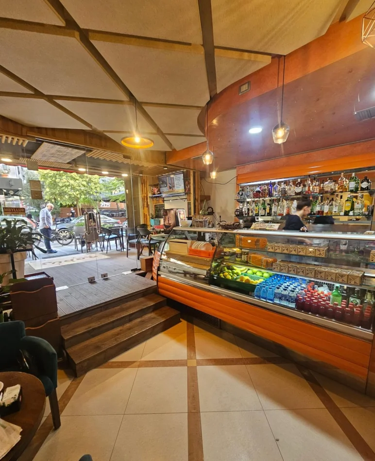 Tirana, Business Premises for Sale, 1st Floor, 118 m², €540,000 (Blloku)
