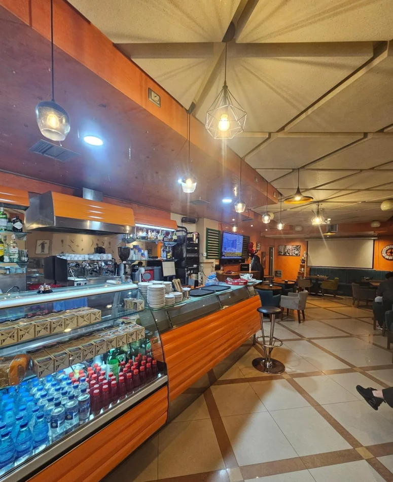 Tirana, Business Premises for Sale, 1st Floor, 118 m², €540,000 (Blloku)