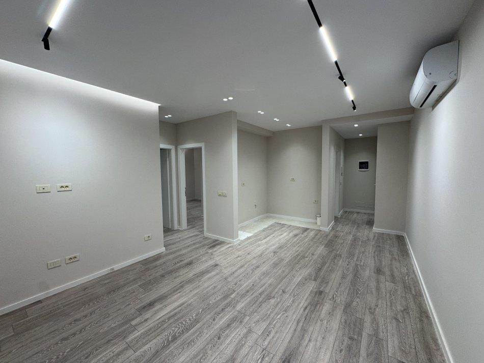 ZYRE ME QERA 200 M2 MINE PEZA 2100 EURO