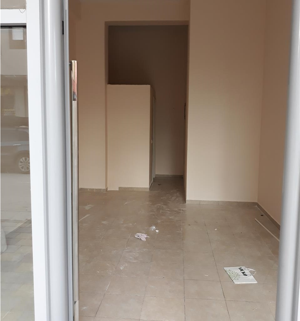 OKAZION shitet dyqani lagja 15 tetori rr.rrauf nallbani