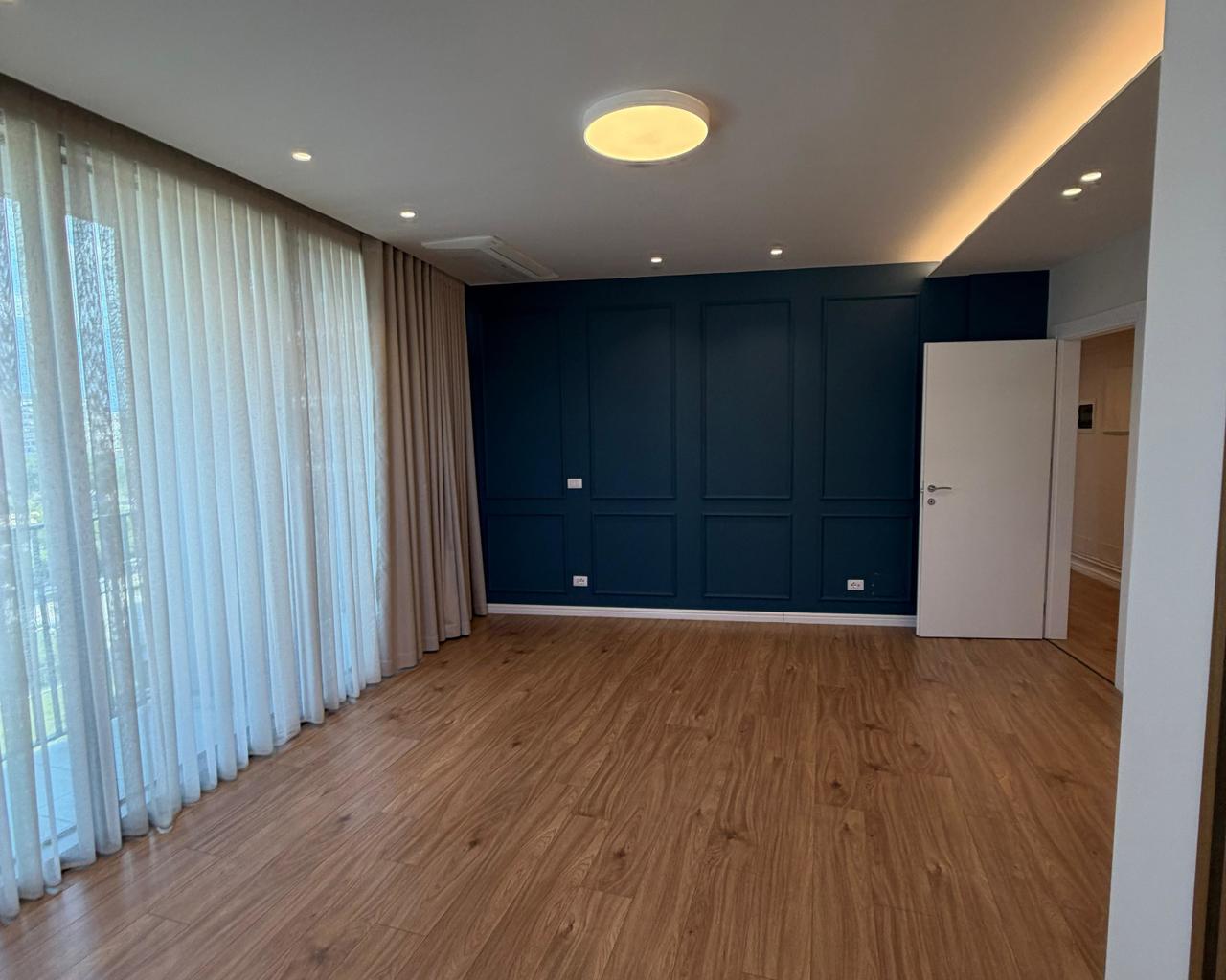 OFFICE SPACE FOR RENT AT LAKE VIEW REZIDENCE