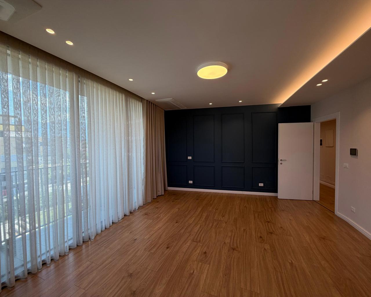 OFFICE SPACE FOR RENT AT LAKE VIEW REZIDENCE