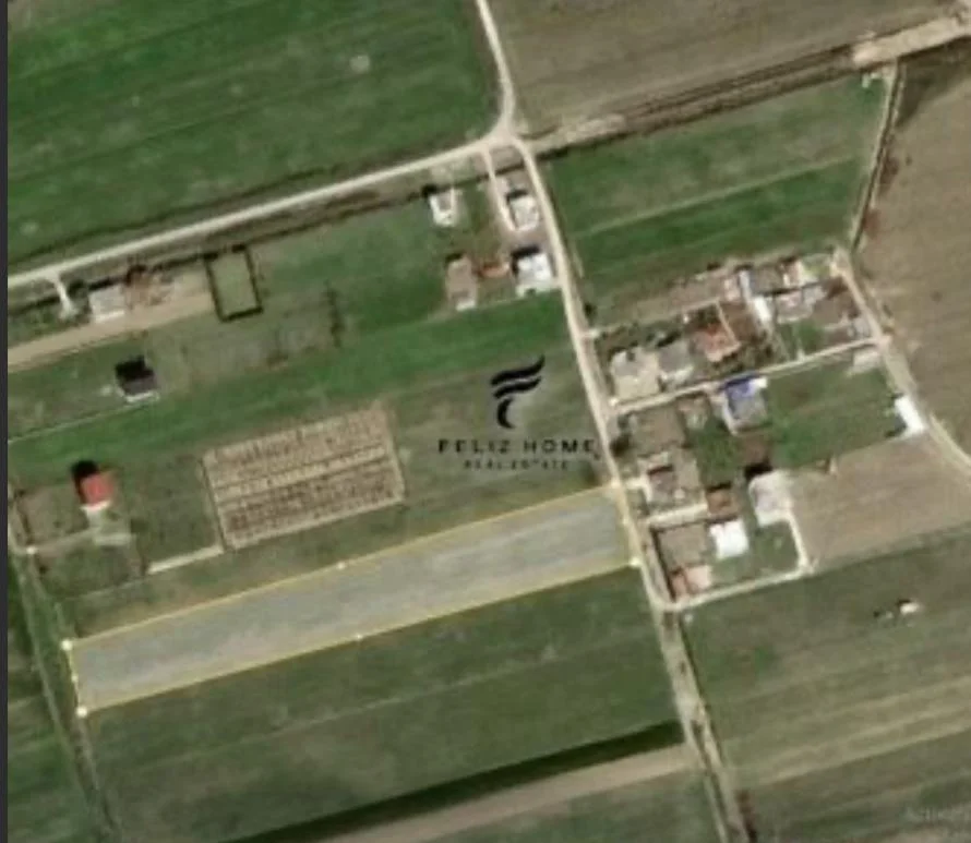 Durres, terreno in vendita, 8.200 m², 200.000 € (FLLAKE)