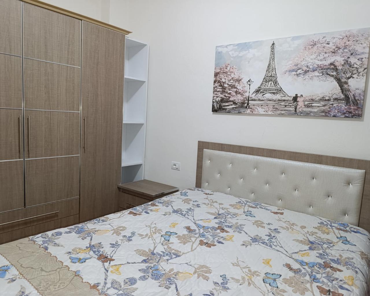 Apartament me qera Korce