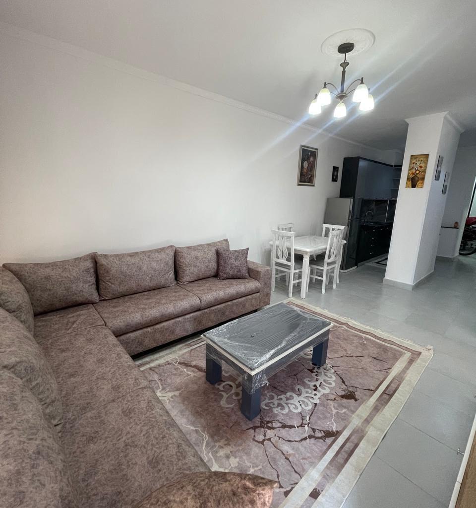 JEPET APARTAMENT ME QERA 2+1, RRUGA 5 MAJI