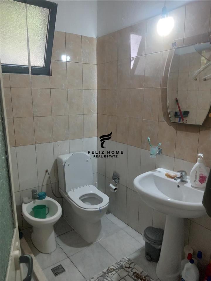 HOUSES FOR SALE 1-STOREY, COMBINE, 155,000 EURO