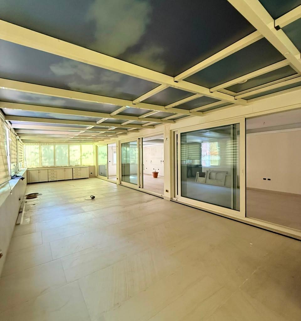 🏡 **Apartament 2+1 për Shitje tek Shallvaret**