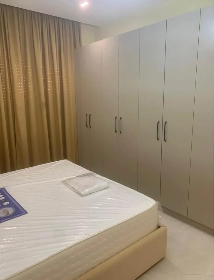 Tirana, affitto appartamento 1+1 Piano 1, 65 m² 450 € (Via Llazi Miho)