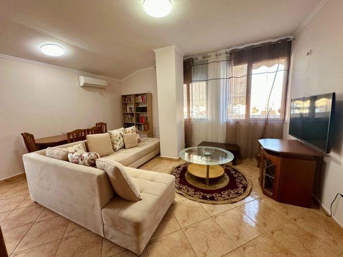 Apartament 2+1+2 per qira te Gjimnazi Partizani