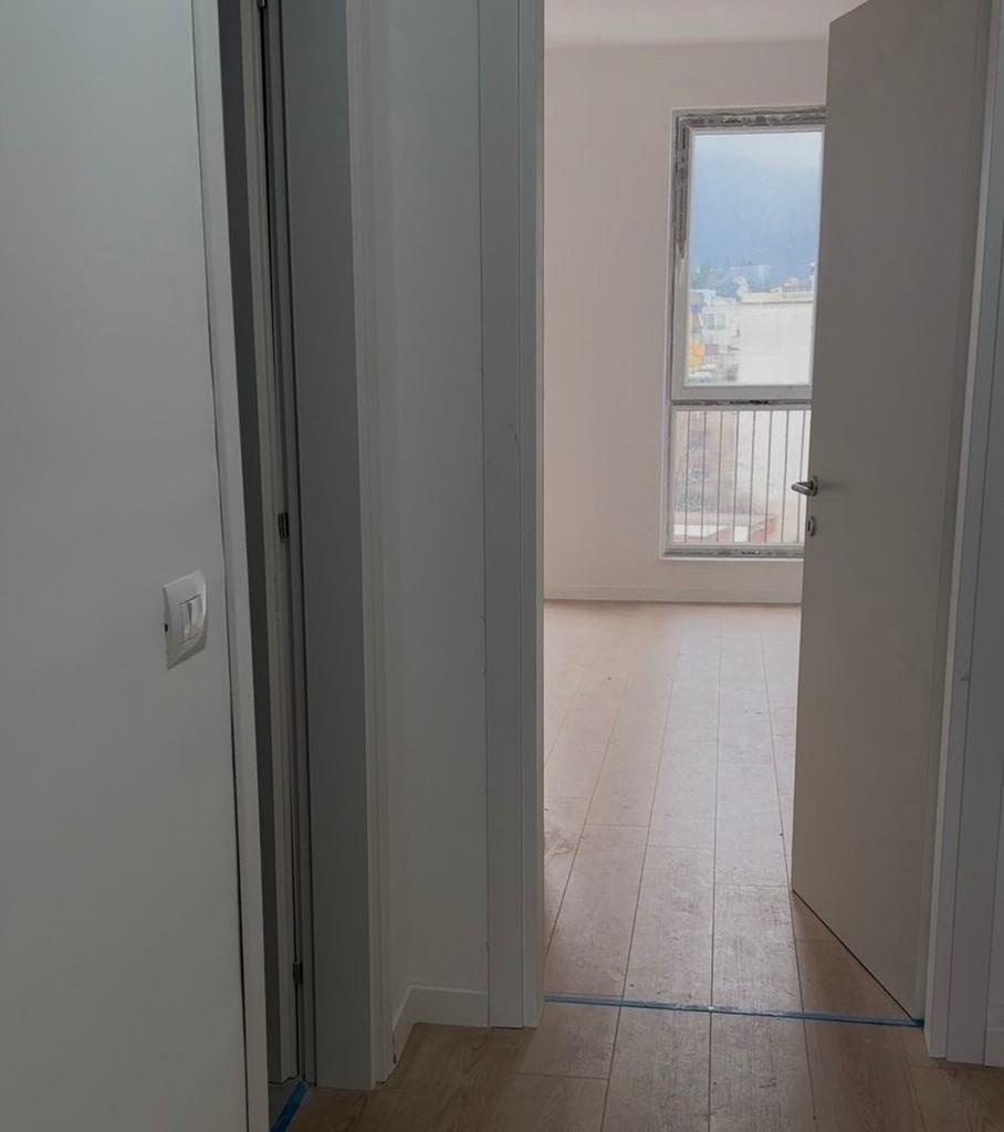 Commercial Space for Rent 70 m2 Elbasanit Street 600 Euro