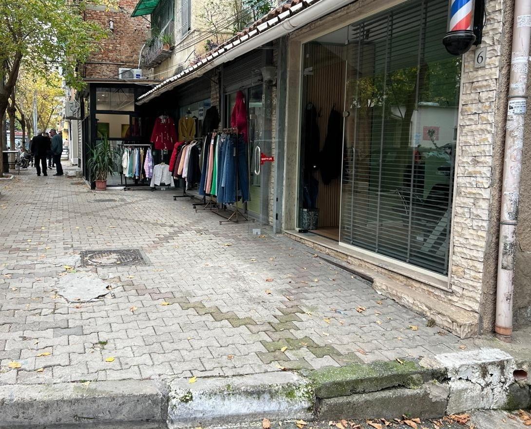 SHITET DYQAN 60 M2 PAZARI RI 168.000 EURO