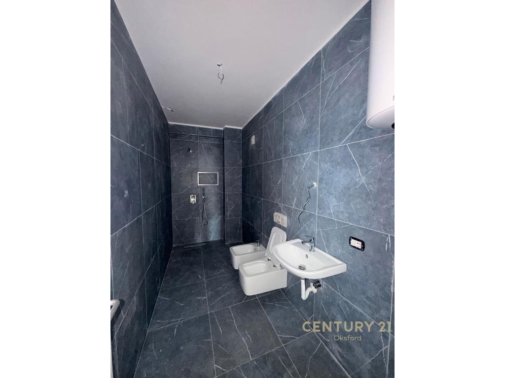 APARTMENT 2+1+2 WITH PARKING FOR RENT NEAR AVIATION FIELD
