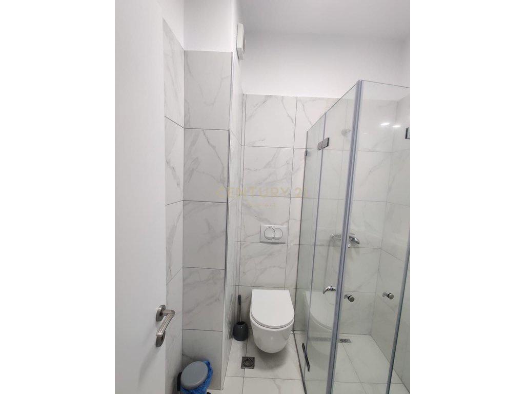 Hipoteka, Apartament 2+1+2 per Qira !