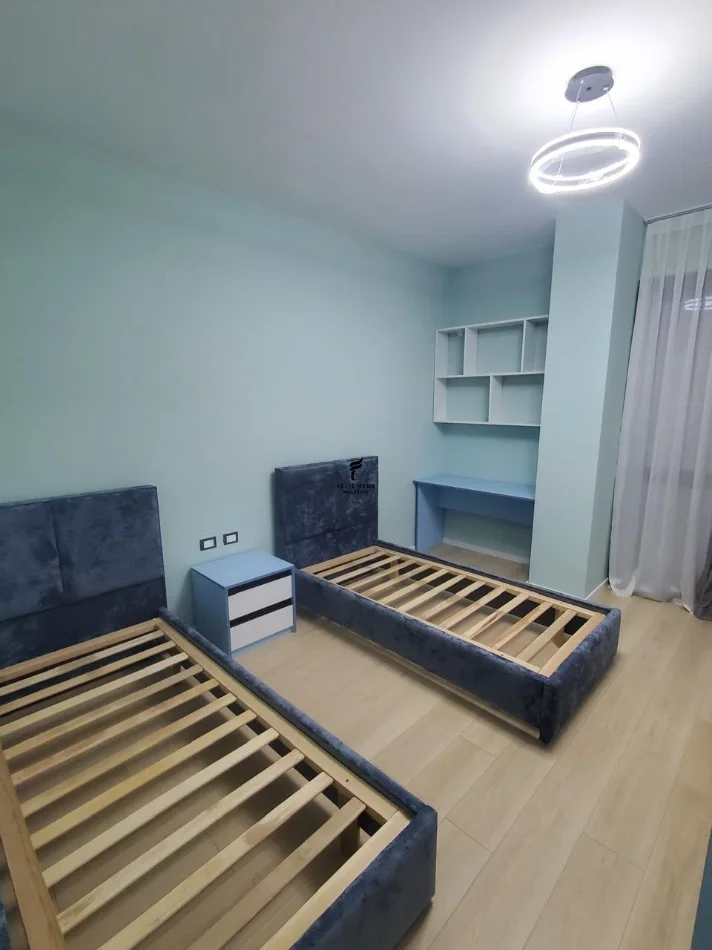 Tirana, affitto appartamento 1+1 Piano 3, 100 m² 1.200 € (LIQENI I THATE)