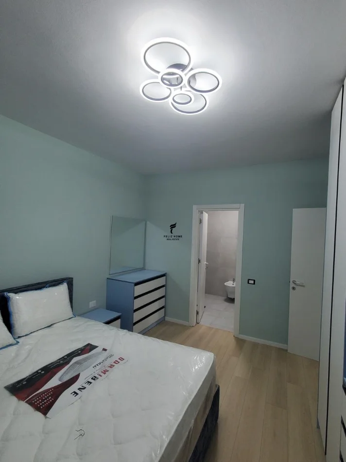 Tirana, affitto appartamento 1+1 Piano 3, 100 m² 1.200 € (LIQENI I THATE)