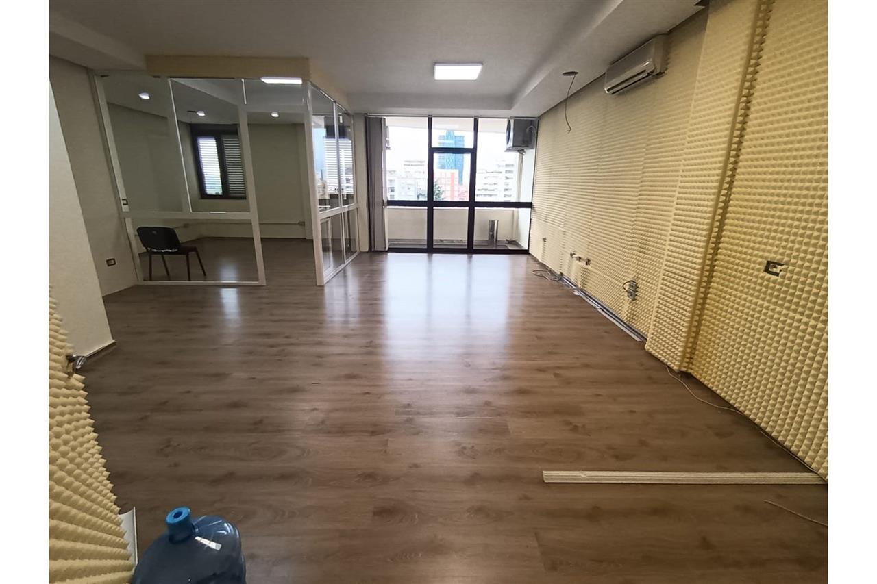 AMBIENTE UFFICIO IN AFFITTO IN BLOCCHETTO!