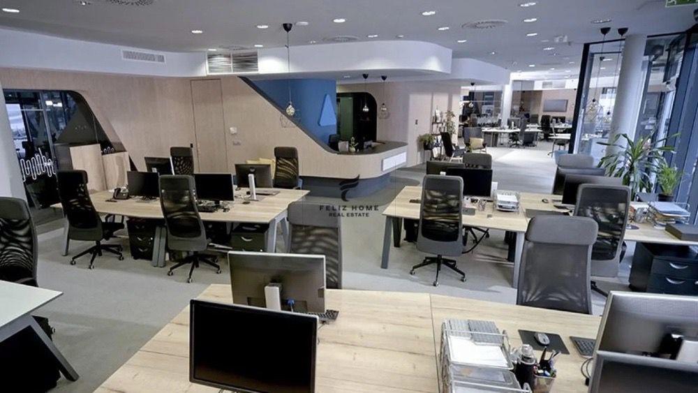 ZYRE ME QERA 840 M2 STACIONI TRENIT 6.800 EURO