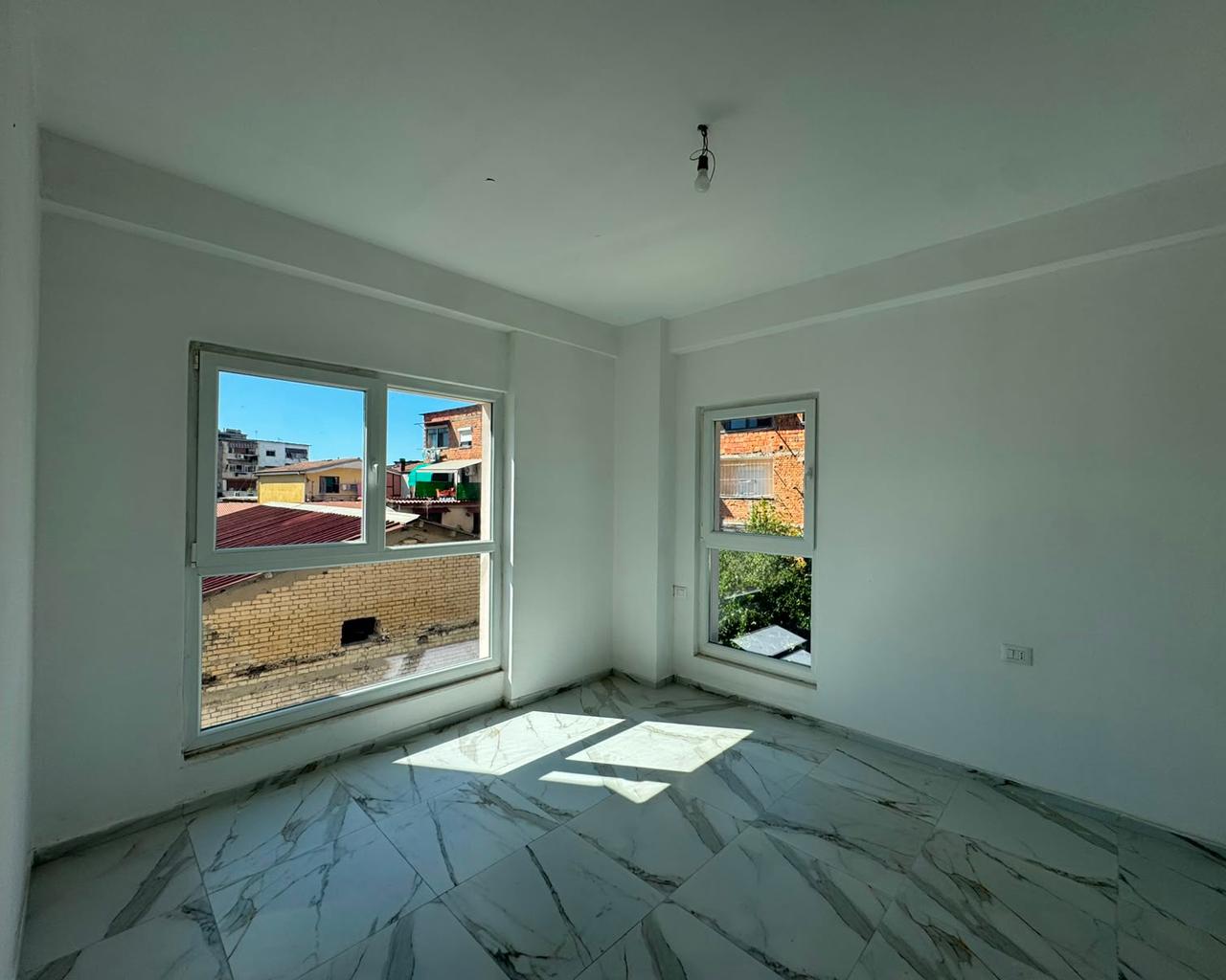 Office for Rent 1+1+Parking on Dritan Hoxha Street