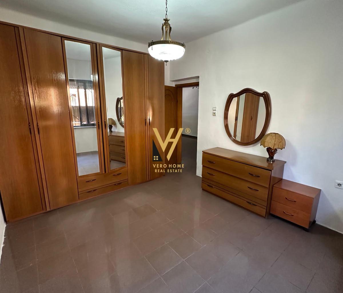 COMMERCIAL SPACE 72 M2 FOR RENT ON DURRESIT STREET 1,300 EUR