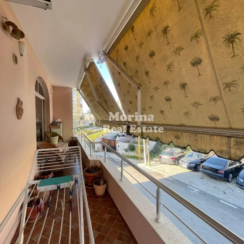 Tirane, vendesi appartamento 2+1 Piano 2, 85 m² 120.000 € (Kodra e Priftit)