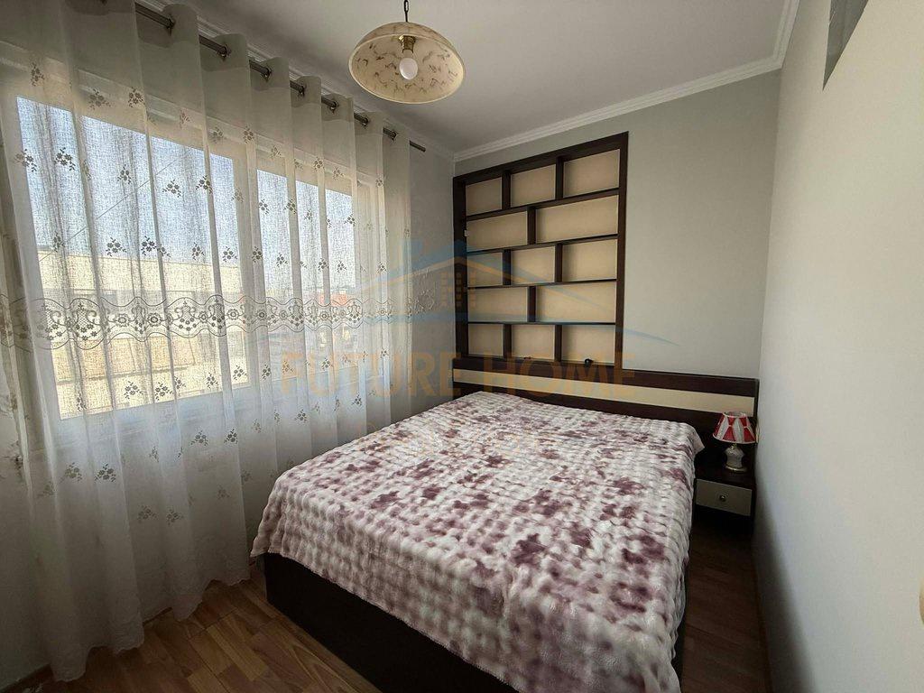 0697863654 Qera, Apartament 2+1, Unaza e Re.