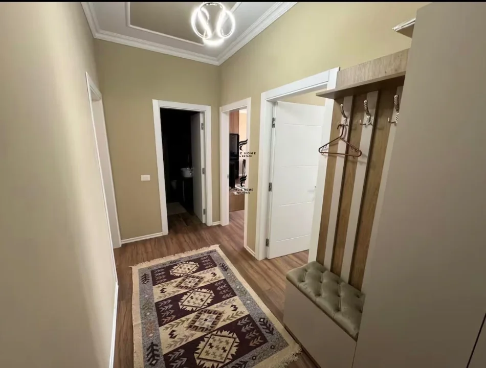 Tirana, affitto appartamento 2+1 Piano 1, 100 m² 900 € (VIA DIBRES)
