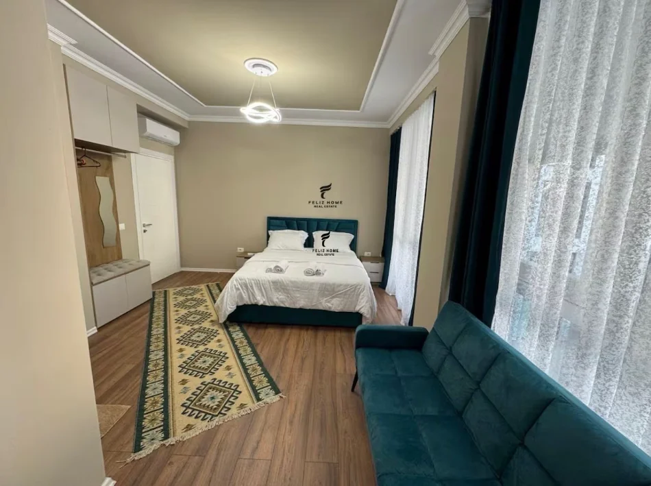 Tirana, affitto appartamento 2+1 Piano 1, 100 m² 900 € (VIA DIBRES)