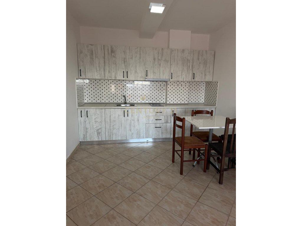 +355694812568 Apartament 1+1 me Qira – Hyrja e Durrësit, pra