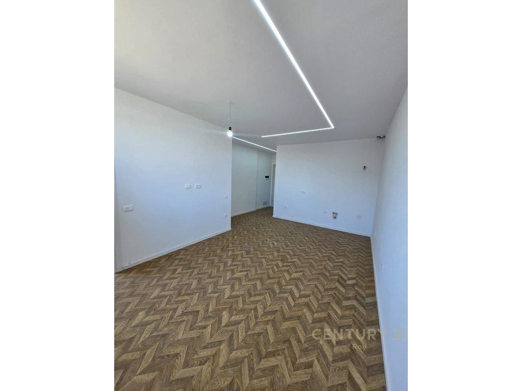 +355694812568 Apartament 1+1 me Qira – Hyrja e Durrësit, pra