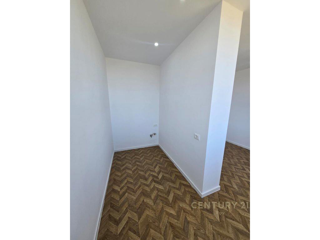 +355694812568 Apartament 1+1 me Qira – Hyrja e Durrësit, pra