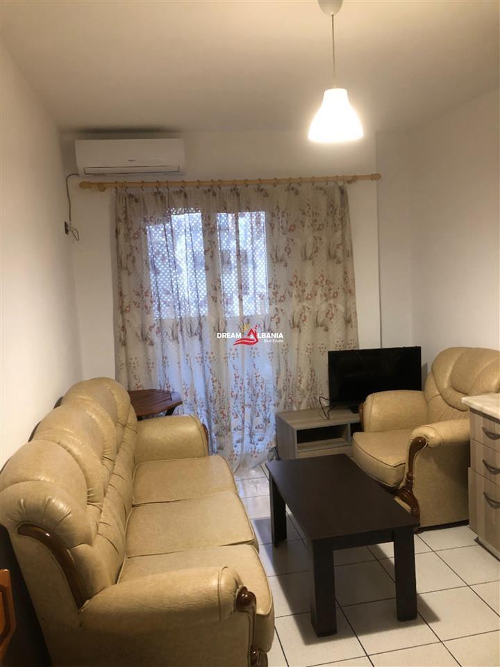 Apartament 1+1 me qera tek Xhamlliku (ID 42111252)