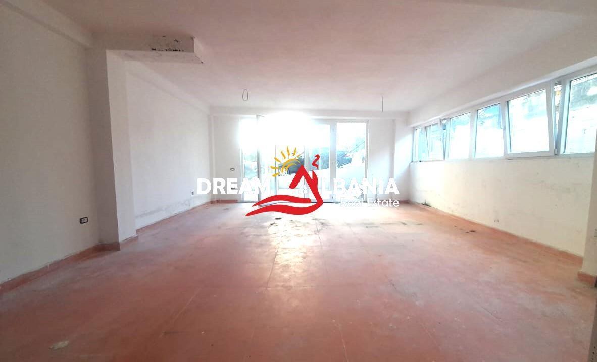 Dyqan ne shitje ne Selite (ID 4171558)