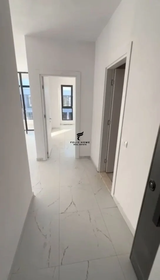 Vlorë, appartamento in vendita 1+1+Balcone Piano 7, 70 m² 92.000 € (ORIKUM)