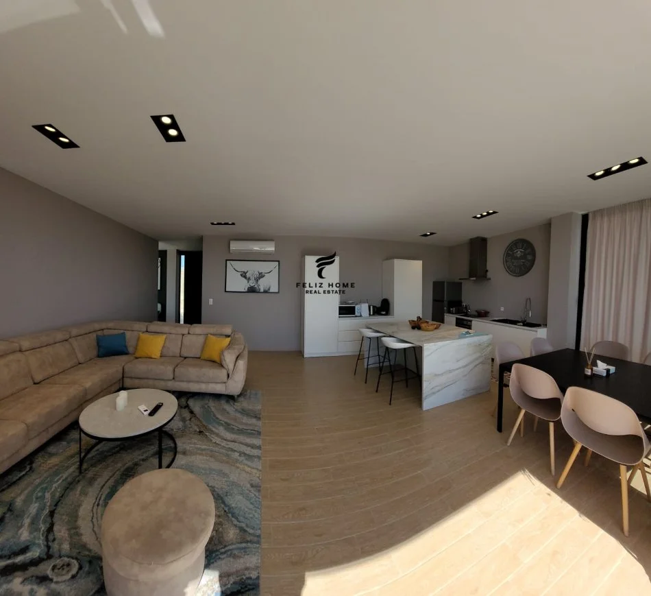 Tirane, vendesi appartamento 5+1 Piano 2, 3.250 m² 850.000 € (VORE)