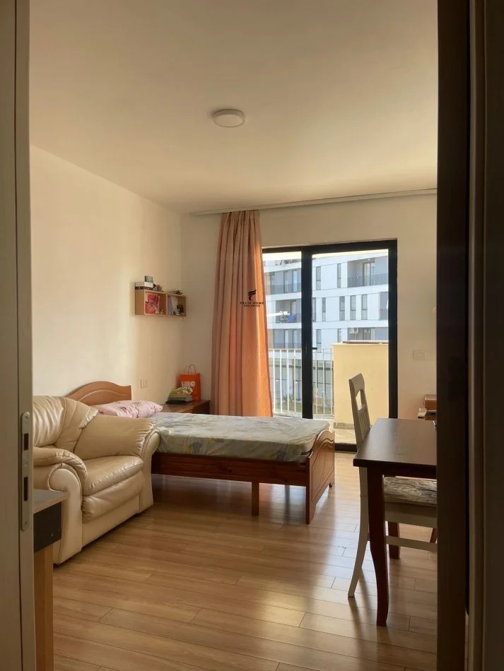 Tirane, vendesi appartamento 3+1, 127 m², 230.000 € (5 MAGGIO)