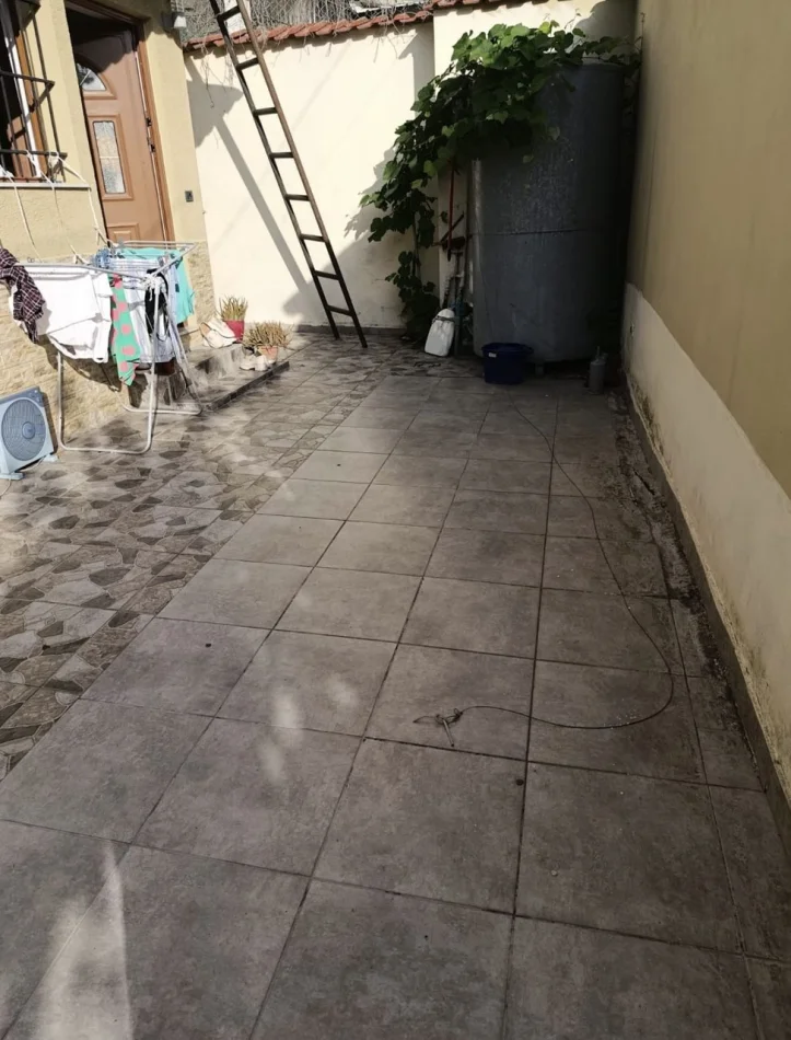 Tirane, for sale 3+1 apartment, 1st Floor, 105 m², €250,000 (American Hospital 2)